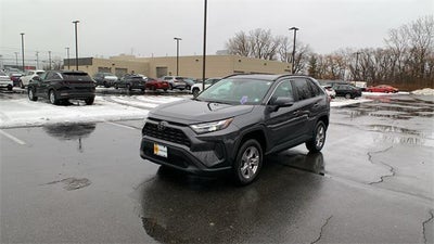 2023 Toyota RAV4 AWD XLE 4DR SUV