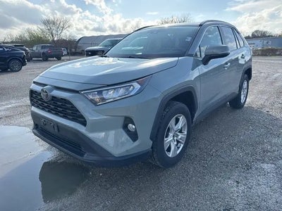 2021 Toyota RAV4 AWD XLE 4DR SUV