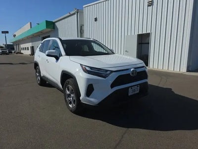 2025 Toyota RAV4 AWD XLE 4DR SUV