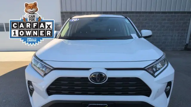 2020 Toyota RAV4 XLE