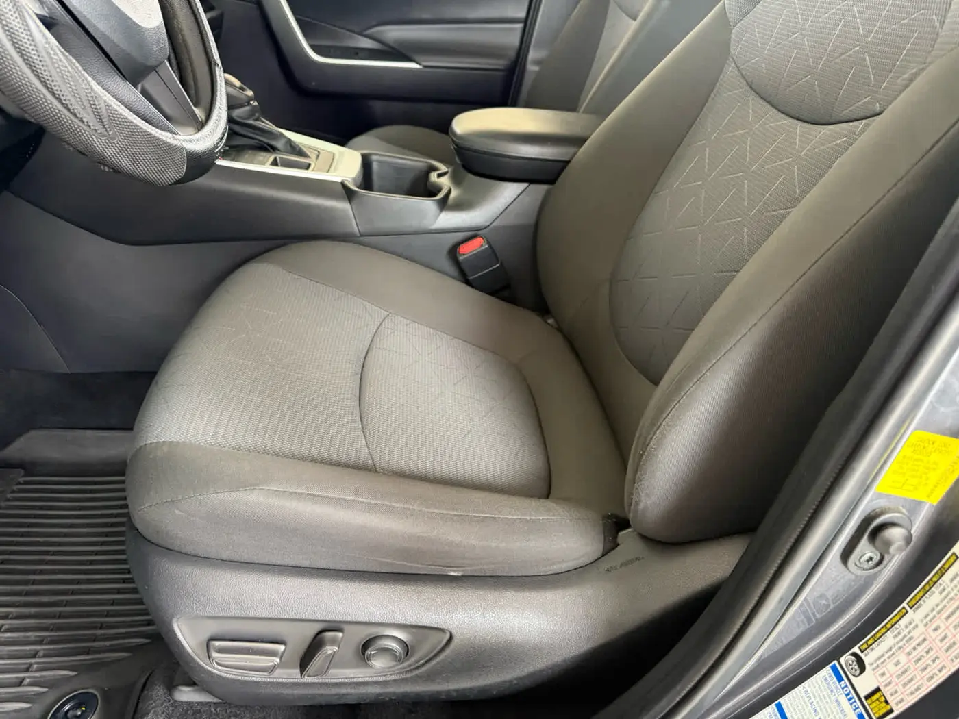 2022 Toyota RAV4 - $24,921