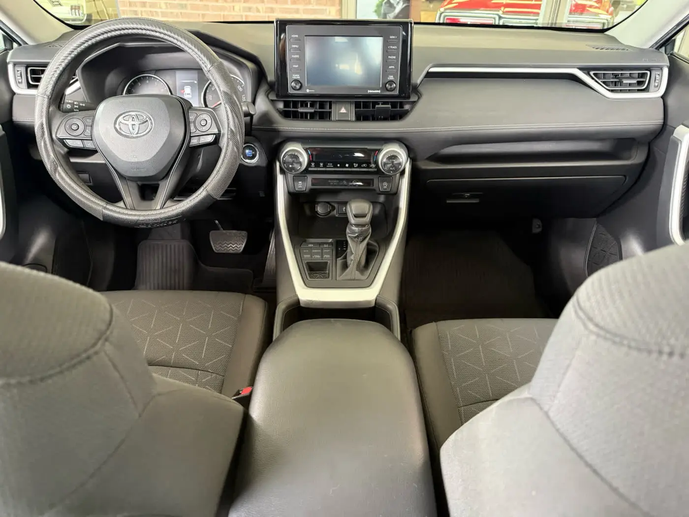 2022 Toyota RAV4 - $24,921