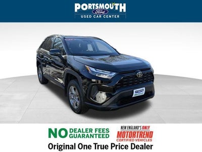 2024 Toyota RAV4 AWD XLE 4DR SUV