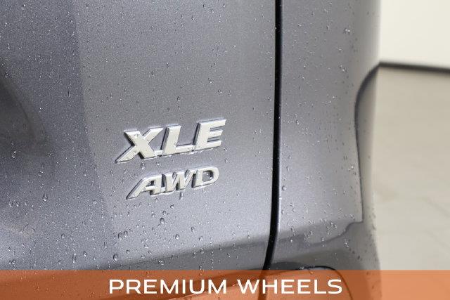2025 Toyota RAV4 - $31,400