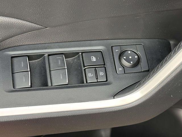2025 Toyota RAV4 - $34,163