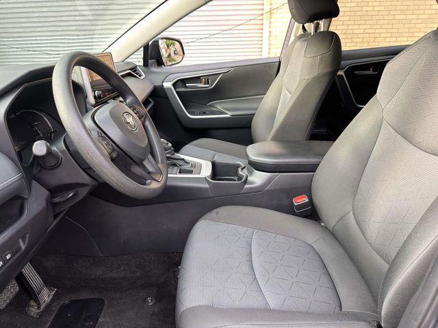 2025 Toyota RAV4 - $34,163