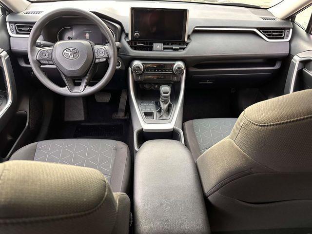 2025 Toyota RAV4 - $34,163
