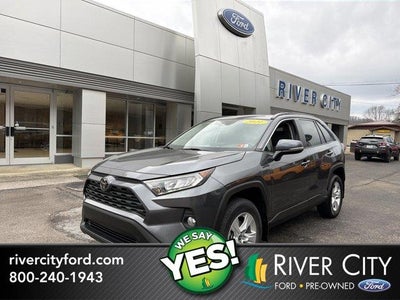 2021 Toyota RAV4 AWD XLE 4DR SUV