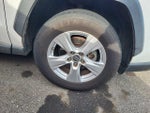 2019 RAV4 Thumbnail 7