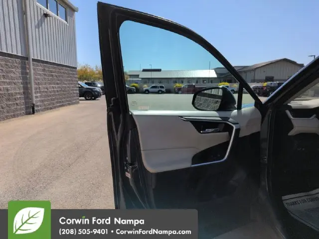 2019 Toyota RAV4 - $24,363