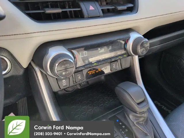 2019 Toyota RAV4 - $24,363