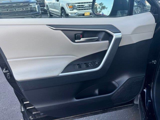 2025 Toyota RAV4 - $33,562