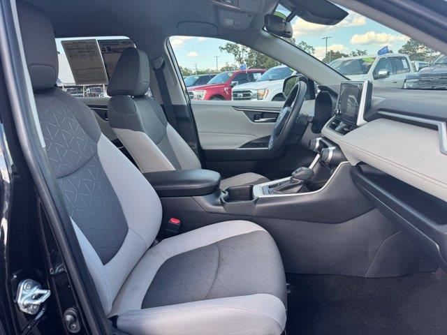 2025 Toyota RAV4 - $33,562