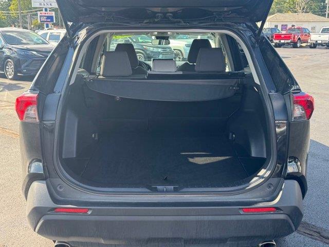 2025 Toyota RAV4 - $33,562