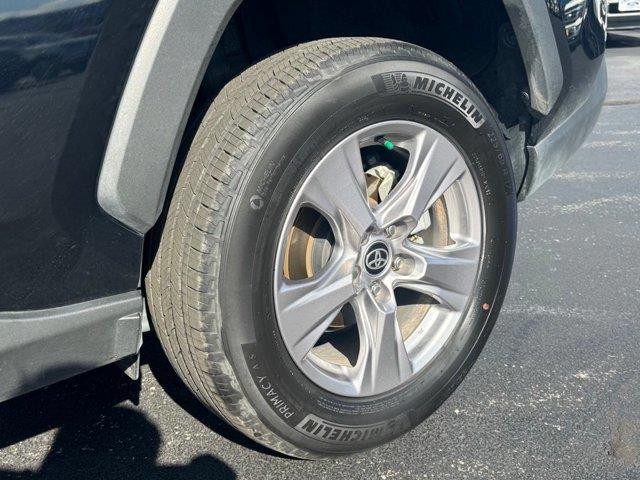 2025 Toyota RAV4 - $33,562