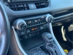 2019 RAV4 Thumbnail 23