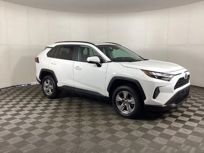 2023 Toyota RAV4 AWD XLE 4DR SUV