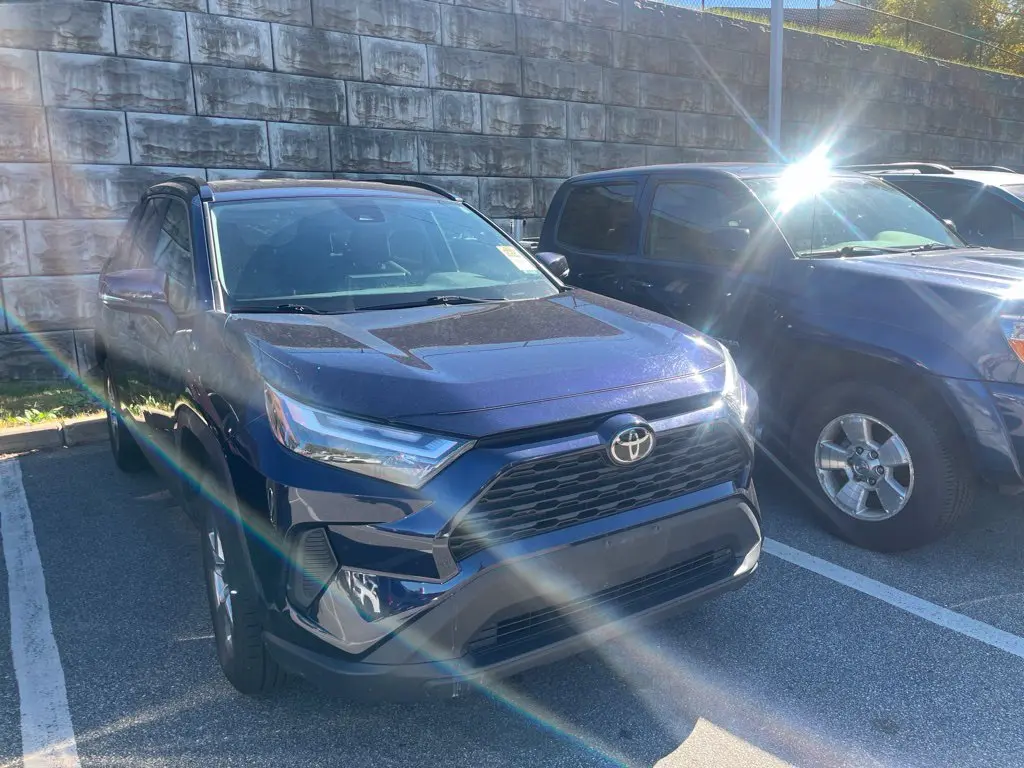 2025 Toyota RAV4 - $31,299