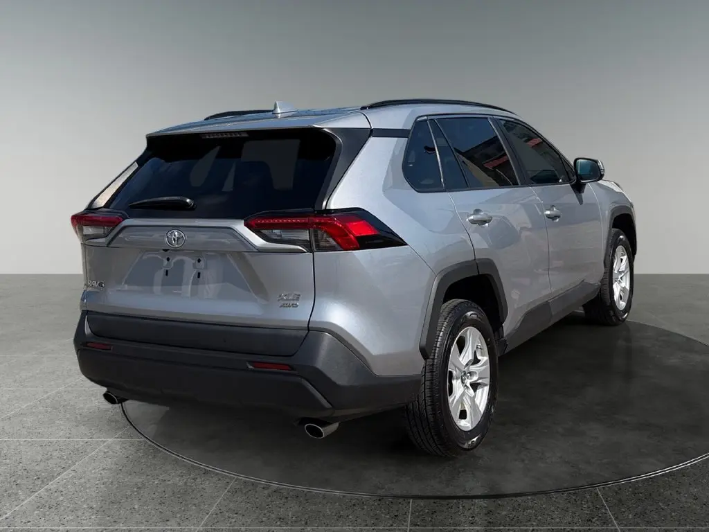 2019 Toyota RAV4 - $22,293