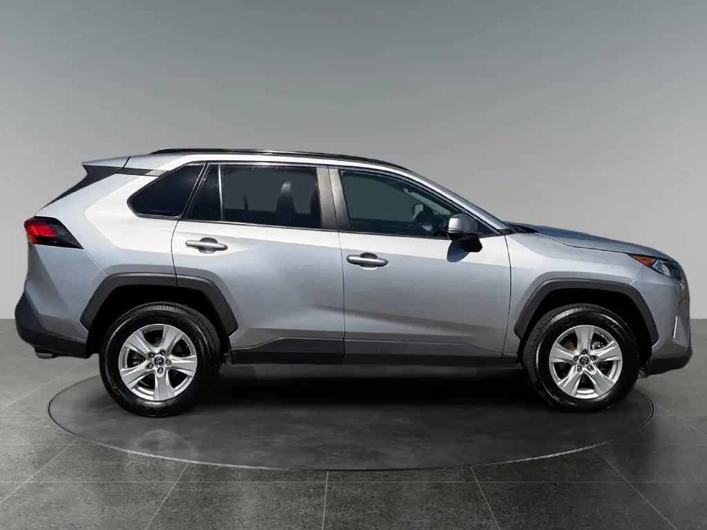 2019 Toyota RAV4 - $22,293
