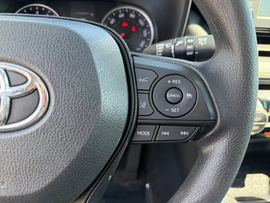 2019 Toyota RAV4 - $22,293