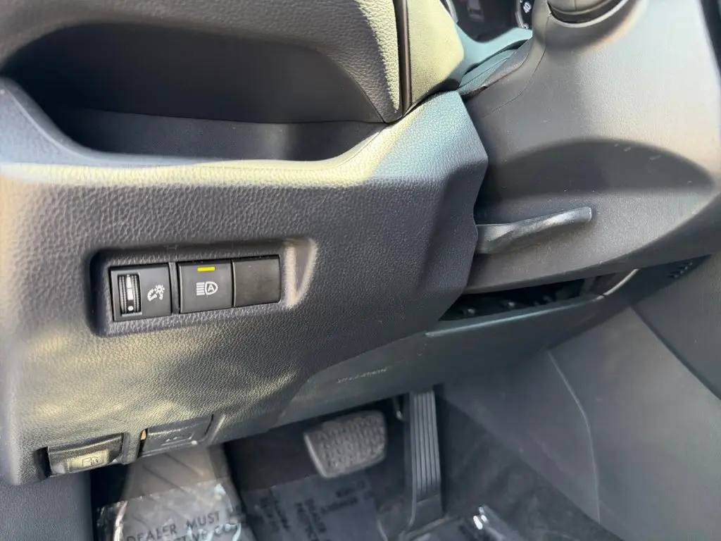 2019 Toyota RAV4 - $22,293