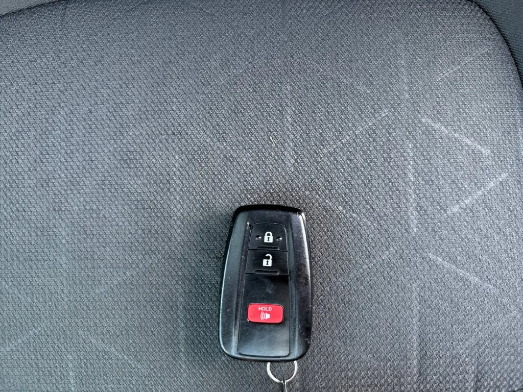 2019 Toyota RAV4 - $22,293