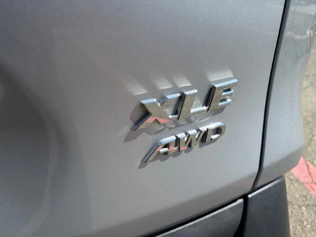2019 Toyota RAV4 - $22,293