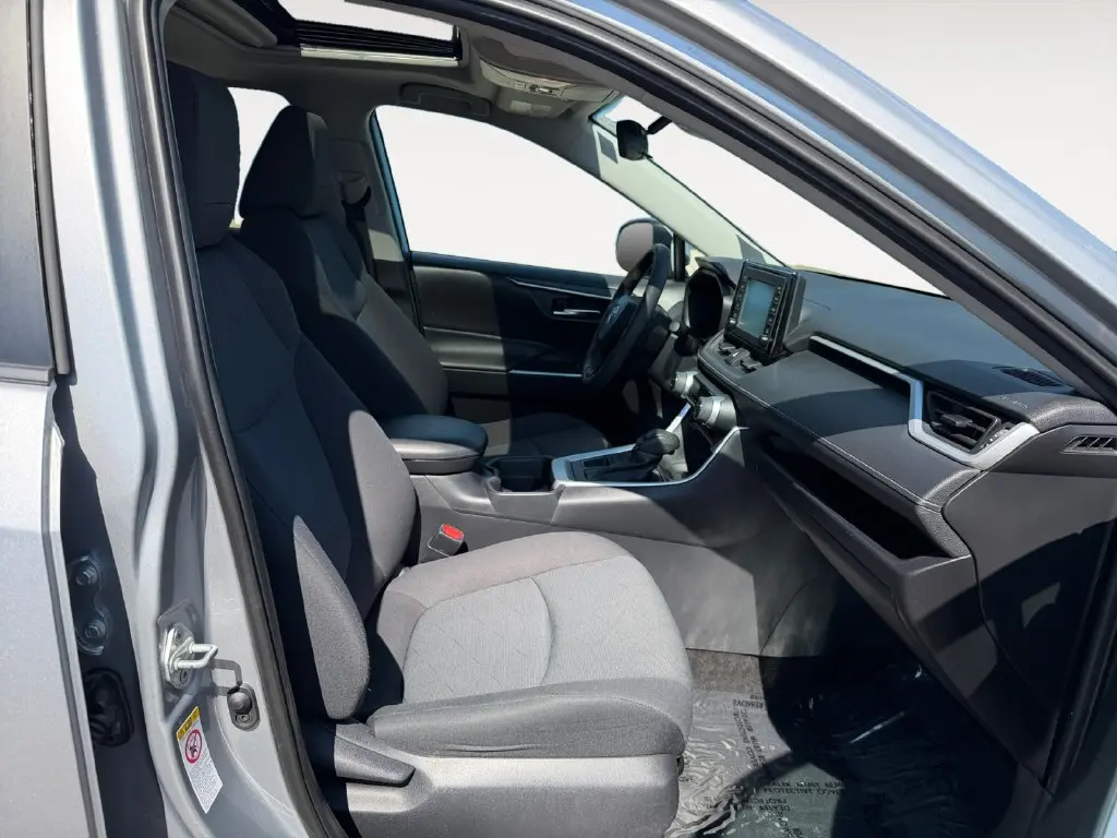 2019 Toyota RAV4 - $22,293