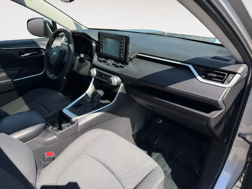 2019 Toyota RAV4 - $22,293