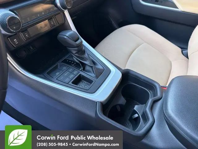 2019 Toyota RAV4 - $19,980