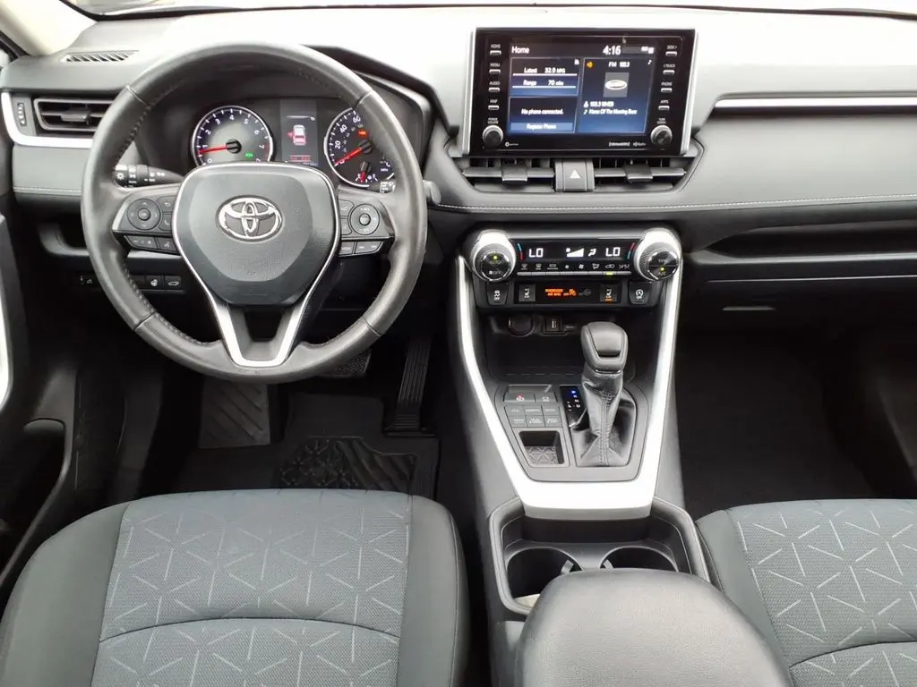 2020 Toyota RAV4 - $27,681