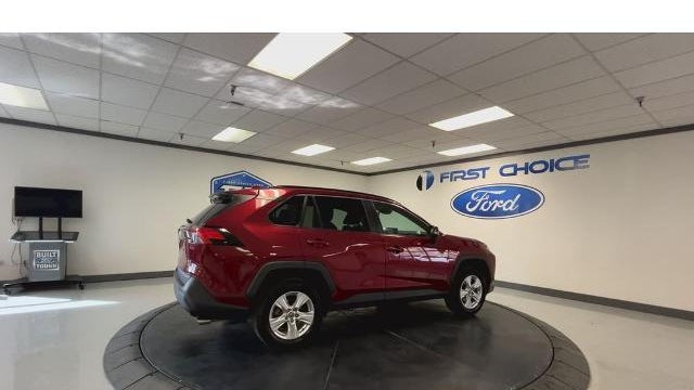 2020 Toyota RAV4 XLE