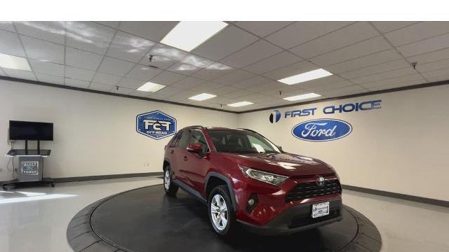 2020 Toyota RAV4 XLE