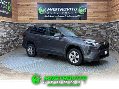 2022 Toyota RAV4 AWD XLE 4DR SUV