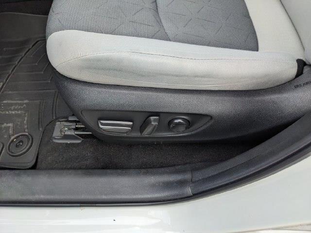 2023 Toyota RAV4 - $28,000