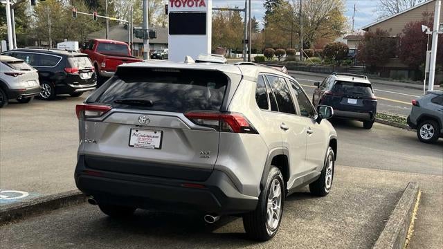 2025 Toyota RAV4 XLE