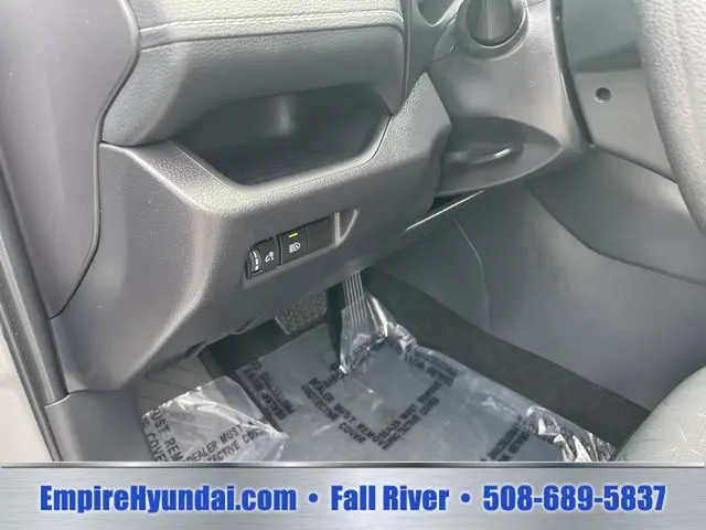 2025 Toyota RAV4 - $32,090