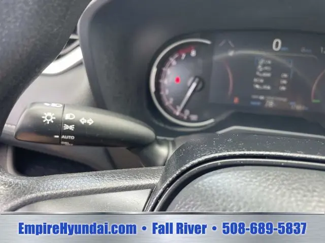 2025 Toyota RAV4 - $32,090
