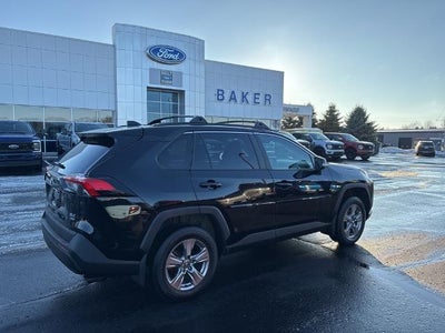 2022 Toyota RAV4 AWD XLE 4DR SUV