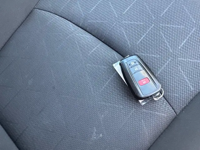 2025 Toyota RAV4 - $30,000