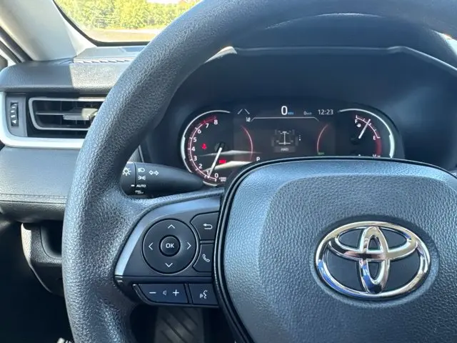 2025 Toyota RAV4 - $30,000