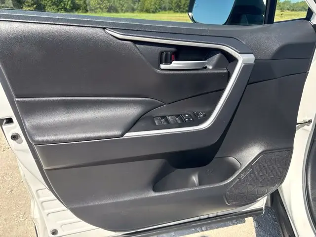 2025 Toyota RAV4 - $30,000