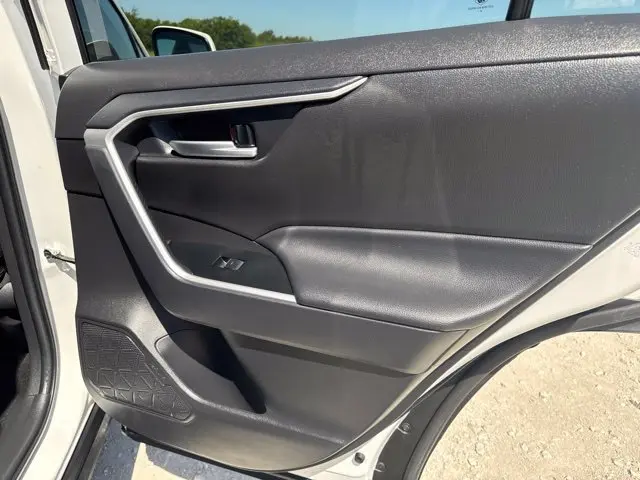 2025 Toyota RAV4 - $30,000