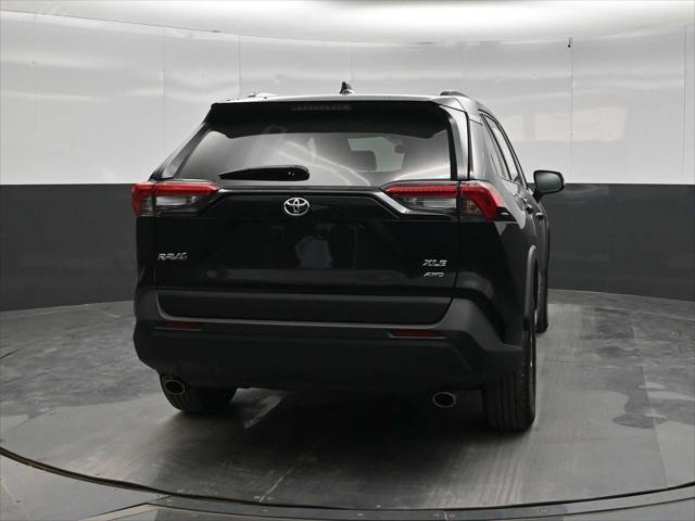 2025 Toyota RAV4 - $31,858