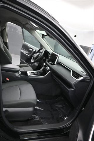 2025 Toyota RAV4 - $31,858