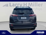 2017 RAV4 Thumbnail 4
