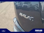 2017 RAV4 Thumbnail 24