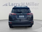 2017 RAV4 Thumbnail 5