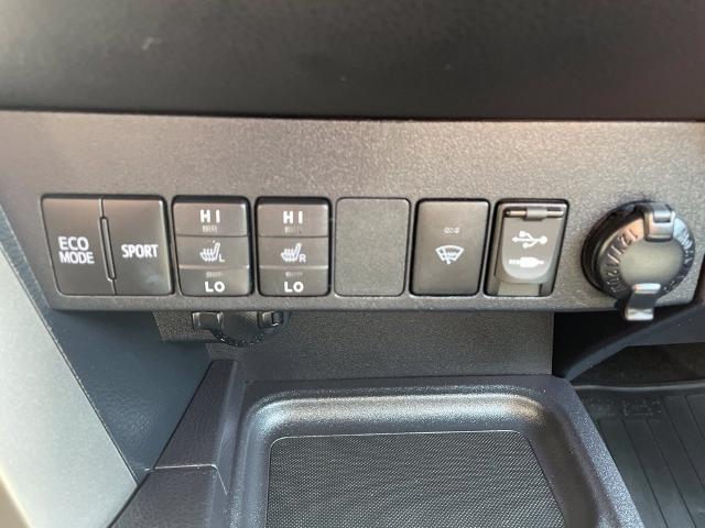2018 Toyota RAV4 - $18,841